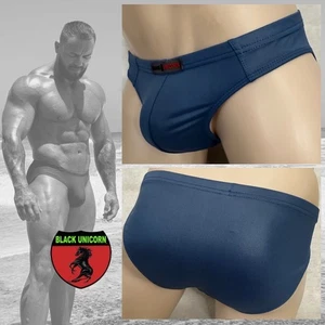 Traje de baño de tiro bajo unicornio negro pequeño ligeramente usado 80 % poliamida/20 % elastano - Imagen 1 de 6