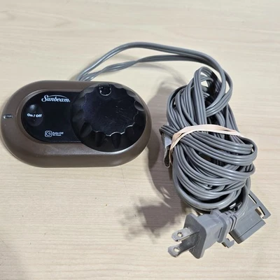 Sunbeam Electric Heating Blanket 3 PIN Controller PAC-464S Style-K85PB E23623F - Image 1 of 3