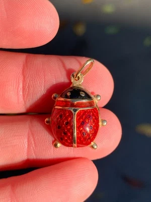 Colgante Italiano Esmalte Oro 9ct Dama Pájaro Foto 1 de 4