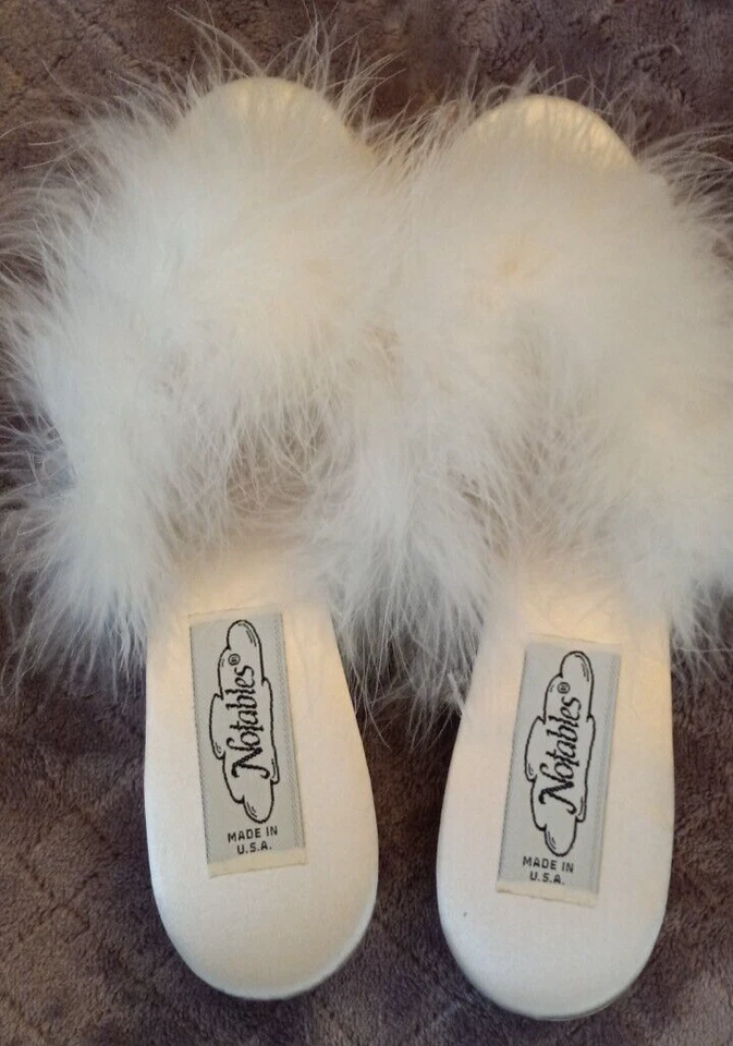 Zapatos/zapatillas de plumas blancas Notables para mujer talla 4 Foto 1 de 2