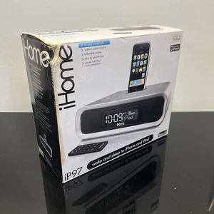 iHome iP97SR Alarm Clock Radio - SIlver - iPhone/iPod Dock W/32GB iPod Touch - Picture 1 of 1
