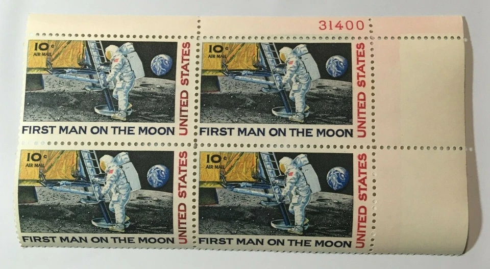 C76 plate block of 4 Man on the moon ink smear Variety at right side 2 stamps - Image 1 of 1