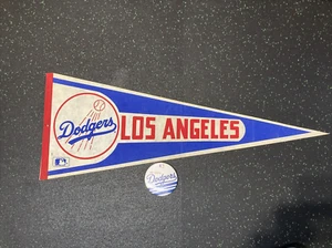 Los Angeles DODGERS Retro Baseball MLB Vintage Felt Pennant 12X30" W/ Pin - Picture 1 of 10
