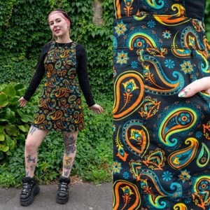 RUN AND FLY Black Paisley Print Dungaree Pinafore Dress 8-26 Mod Retro Vtg - Picture 1 of 7