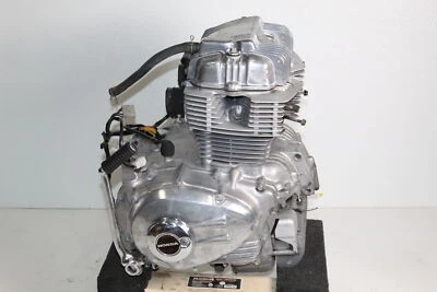 Honda CM400A 1981 motor Hondamatic Foto 1 de 4