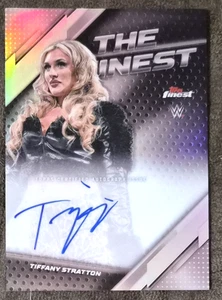 2025 TOPPS FINEST WWE TIFFANY STRATTON THE FINEST REFRACTOR AUTO - Picture 1 of 2