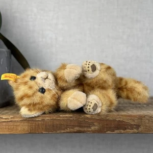 Steiff Minka Kätzchen - kleines Ingwerkätzchen Tabby Katze seitlich liegend 074578 9 Zoll - Bild 1 von 9