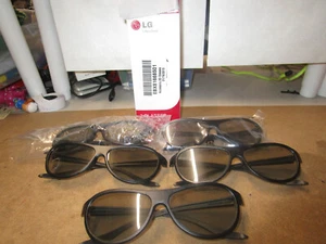 Lg Cinema 3D Glasses 5 Count - Picture 1 of 2