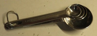 4 Pc Farberware Professional Stainless Steel Measuring Spoons Rostfrei Acier Oni - Image 1 of 4