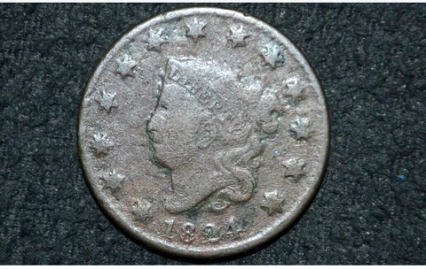 1824 Large Cent ** VG/F details ** Low Mintage ** Tough Date ** FREE SHIPPING Cover