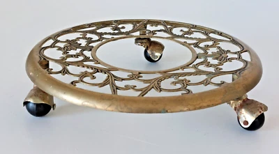 Carretilla enrollable de filigrana redonda de latón de 11" de colección con soporte para plantas RUEDAS Taiwán Foto 1 de 4