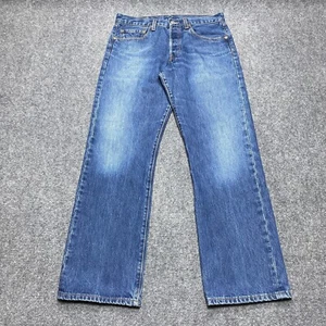 Levis Jeans Herren 32x30 blau 501 Button Fly klassisch gerade verwaschen Etikett 32x30 - Bild 1 von 16