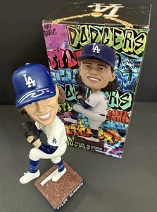 Tyler Glasnow Signed Bobblehead SGA Dodgers PSA/DNA - Picture 1 of 19