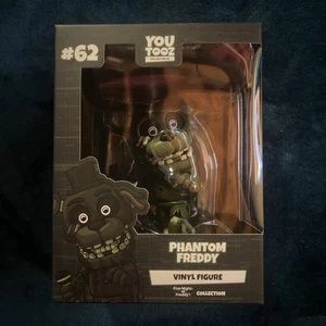 FNAF Phantom Freddy Yootooz Vinyl Figur & passender Freddy Pin - Bild 1 von 8