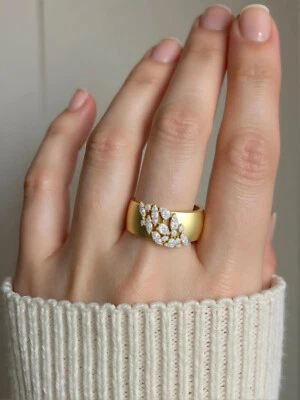 0.83 Ct Lab Grown CVD Round Diamond Cluster Ring 18k Yellow Gold Birthday Gift - Image 1 of 4