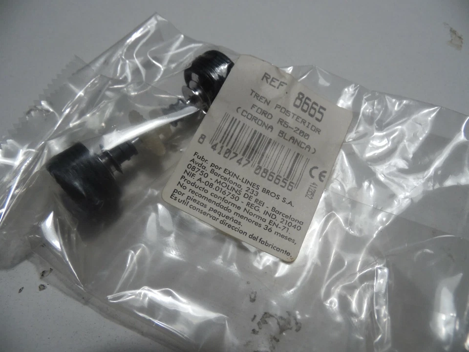 VINTAGE SCALEXTRIC 8665 Rear Drivetrain ( white gear ) RS-200 - Photo 1/1