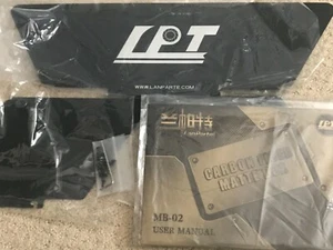 LanParte MB-02 Kit bandiere scatola opaca in fibra di carbonio - Foto 1 di 2