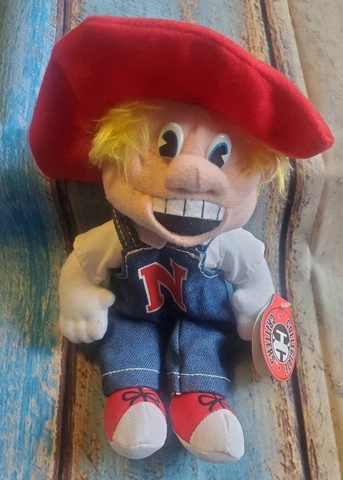 RARE 1998 Collegiate Critters Nebraska Cornhuskers Herbie Mascot Plush 10” NWT Cover