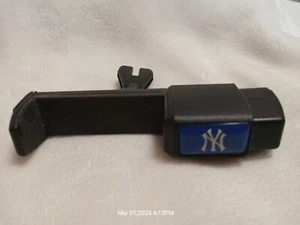 SOPORTE DE MONTAJE DE TELÉFONO Yankees de Nueva York manos libres conducción Grandes Ligas Béisbol MLB - Imagen 1 de 5