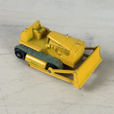 1970 Matchbox Series No. 18 Caterpillar D8 Bulldozer Die Cast - Image 1 of 4