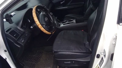 Consola piso delantero cuero asientos térmicos se adapta a 13-16 VENZA 107288 Foto 1 de 4