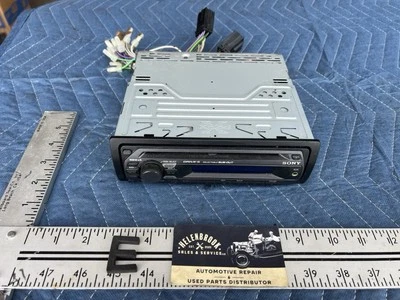 Sony CDX-GT120 Radio Head Unit CD Player w/Wiring For 93-00 Volvo 850 V70 #4569E - Image 1 of 4