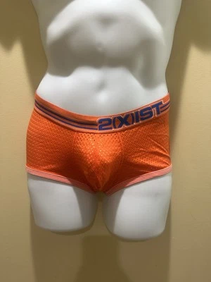 Ropa interior de diseñador para hombre talla M Foto 1 de 4