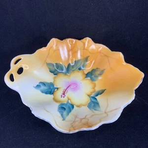 UCAGCO China Trinket Ring Dish Handpainted Japan Hibiscus Flower Gold Trim - Picture 1 of 7