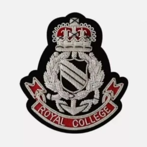 Blazer bordado Royal College con escudos de alambre de lingotes parches de bolsillo - Imagen 1 de 2