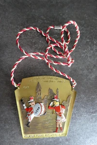 German Carnival Medal Badge 1967 Kolsche Funke Rut Weiss - Picture 1 of 3