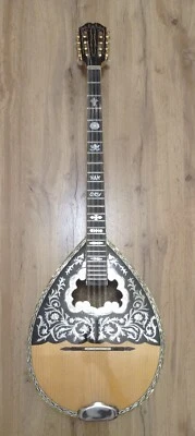 GREEK BOUZOUKI 1980 PROFESSIONAL& HARDCASE &, Pickup & 300 Greek Backing Track - Image 1 of 4