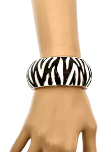 1,3/8" breit hochwertig schwarz weiß Statement Grob Zebra Armreif Armband - Bild 1 von 4
