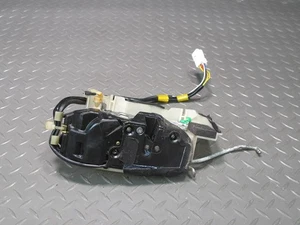 98-00 LEXUS UCF20L LS400 ACTUADOR DE CIERRE DE PUERTA DE PASAJERO DELANTERO DERECHO OEM - Imagen 1 de 13