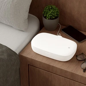 UV Phone Sanitizer and Wireless Charging Pad Smartphone Cleaner - Photo 1 sur 3