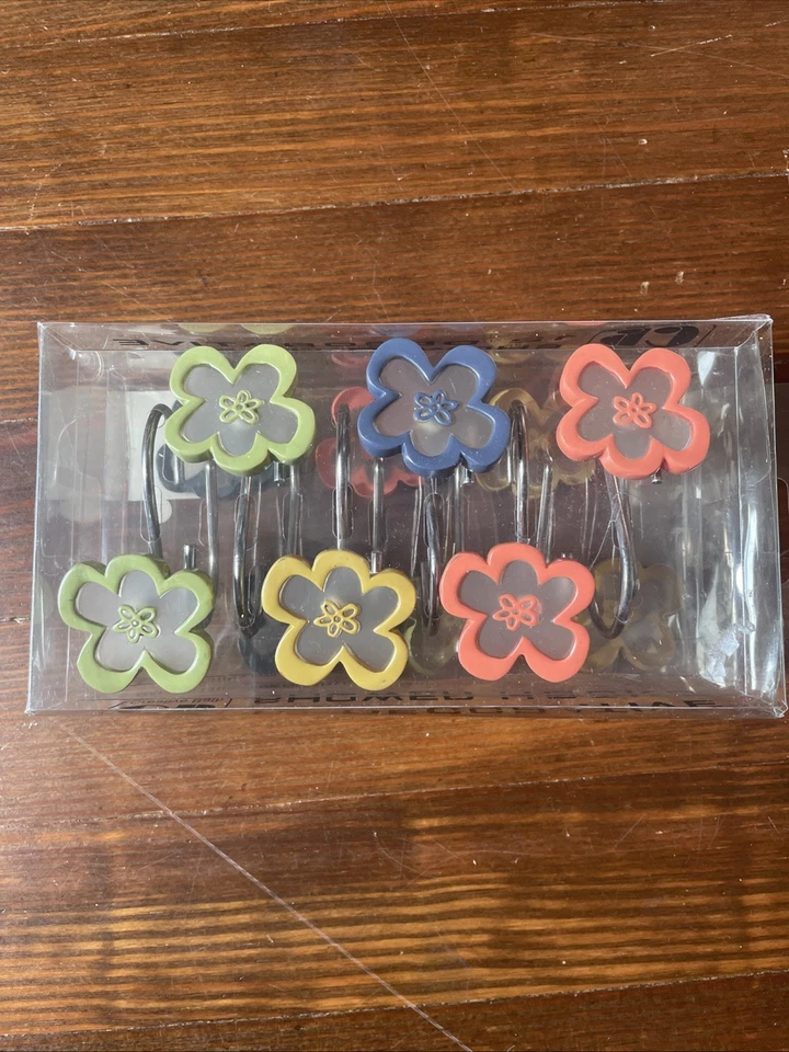 Nuevo juego de 12 ganchos de ducha Flower Power Cottagecore botánicos Foto 1 de 4