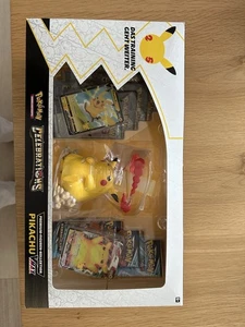 Pokémon Celebrations Pikachu VMAX Premium Figuren Kollektion Deutsch - Bild 1 von 4