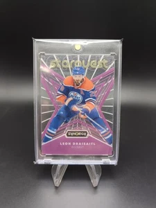 2024-25 Upper Deck Synergy Leon Draisaitl SQ3 Starquest tinta viola 1:700 confezioni - Foto 1 di 2