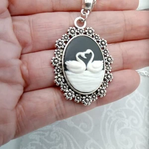 Cameo Necklace Kissing Swans on 24" Silver tone Black White vintage Style birds - Picture 1 of 9