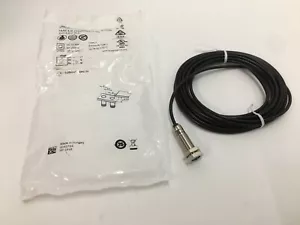 SICK Proximity Switch IME12-02BPSZW5K 1042724 IME1202BPSZW5K IME 12-02 BPSZW 5K - Picture 1 of 8