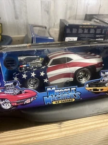 * New Muscle Machines DieCast 1:18 American Flag ‘69 Camaro Too Cool USA - Picture 1 of 4