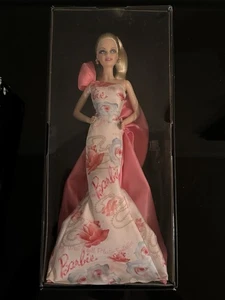 BARBIE Rose Splendor Pink Label Avon 2010 Robert Best Design BOX SHOWS WEAR - Picture 1 of 6