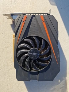GIGABYTE NVIDIA GeForce GTX 1070 8GB GDDR5 Grafikkarte (GVN1070WF2OC8GD) - Bild 1 von 2