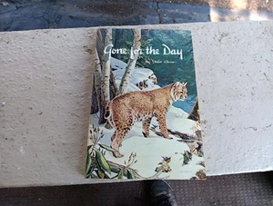 VINTAGE GONE FOR THE DAY BY NED SMITH 1973 PAPERBACK PENNSYLVANIA GAME BOOK - Picture 1 of 6