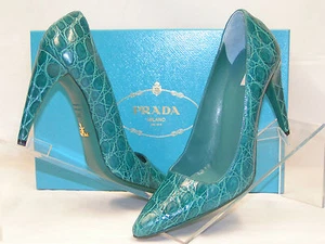 NEW PRADA TURQUOISE CROCODILE CURVE HEEL CLASSIC POINTED TOE PUMPS 38 $1250 - Picture 1 of 9
