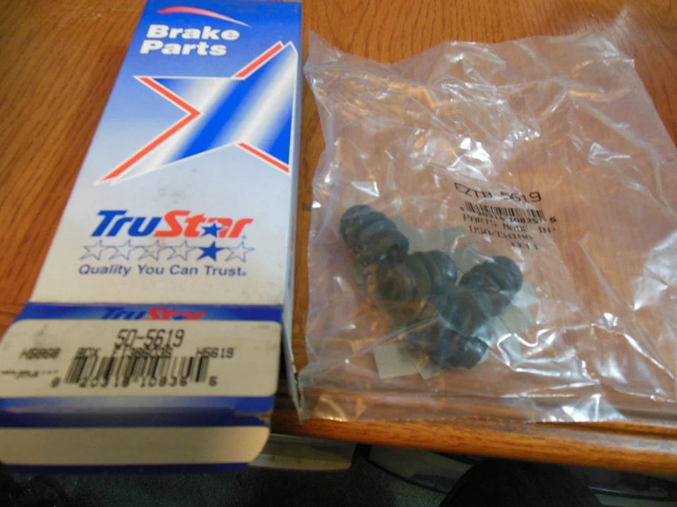 NOS Front Disc Brake Hardware Kit For Some 95 - 06 Ford, Lincoln & Mercury Apps. - Image 1 of 1