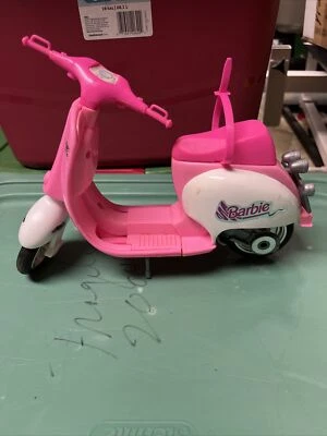 Barbie Mattel Vespa Motor Scooter Ciclomotor Muñeca Bicicleta De Colección 1997 Rosa Blanco. kS2 Foto 1 de 4