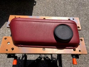 OEM 84-87 Jaguar XJ6 Series III Rear Left Door Pocket w/ Speaker RED Excellent - Bild 1 von 1