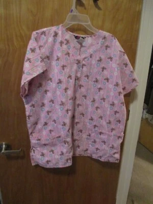 CAMISA FEMININA GG com tema de borboleta Sierra Scrubs - Imagem 1 de 2