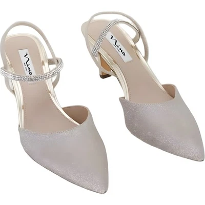 Tacones Nina Billie con puntera puntiaguda con correa brillante para mujer EE. UU. 9,5 M Foto 1 de 4