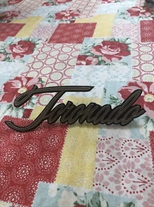 Vintage Oldsmobile Toronado Emblem #399062 - Bild 1 von 4